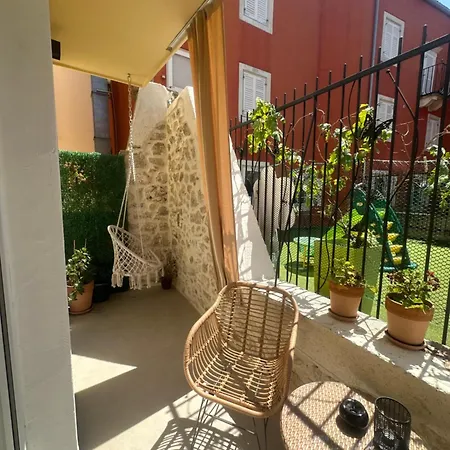 Lägenhet Amaro Luxury & With Balcony *