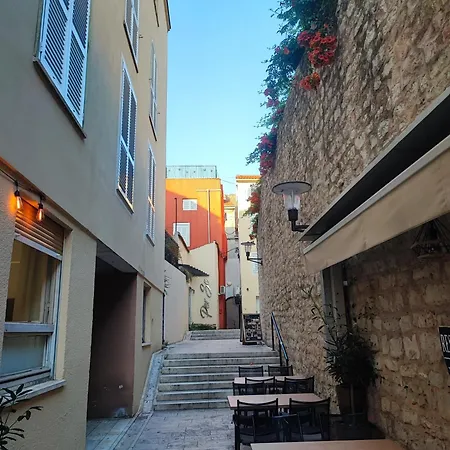 Lägenhet Amaro Luxury & With Balcony Zadar