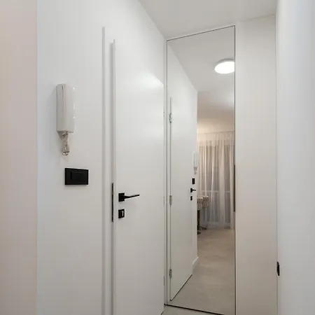 Amaro Luxury & With Balcony Zadar