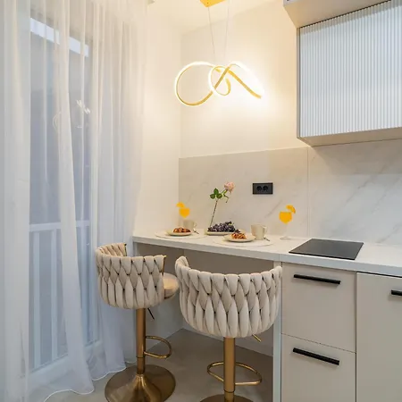Apartamento Amaro Luxury & With Balcony *