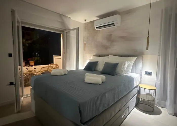 Amaro Luxury & With Balcony * Задар